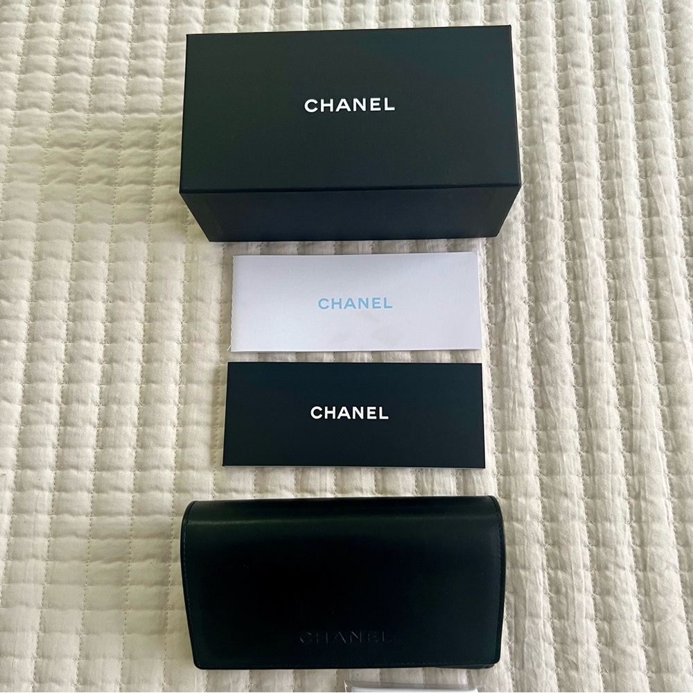 Chanel black sunglass case in calf skin leather